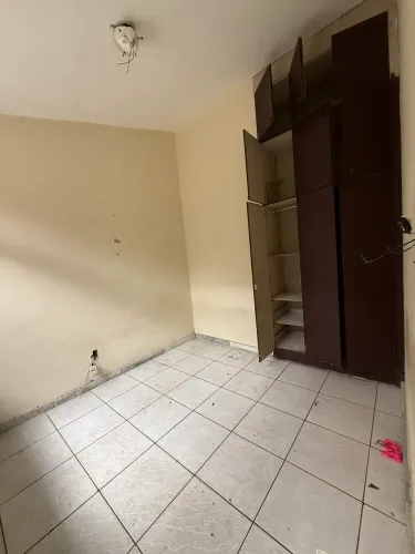 Casa comercial com amplo salão para restaurante, cafeteria, bar e casa de show!