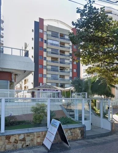 Loja em ED. TRADE CENTER, frente para o mar à venda na Praia do Morro em Guarapari-ES