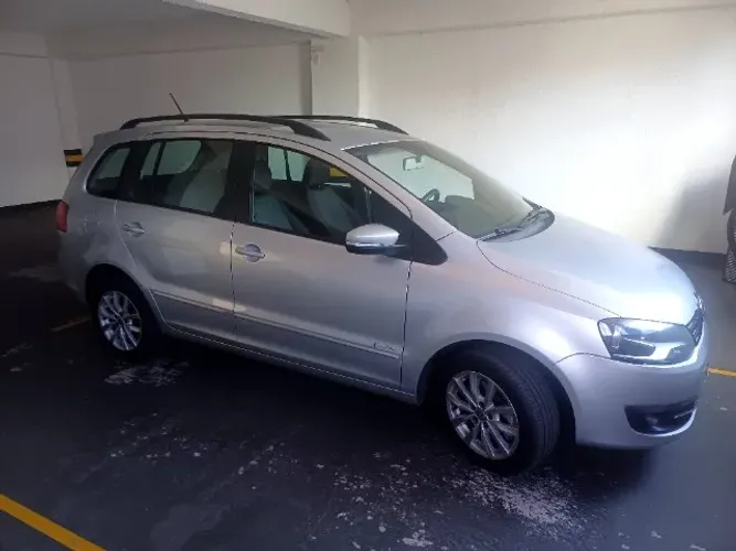 Volkswagen Spacefox 1.6/ 1.6 Trend Total Flex 8V 5P 2014