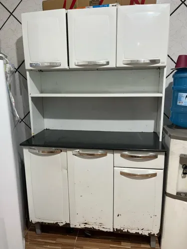 Armário de cozinha usado