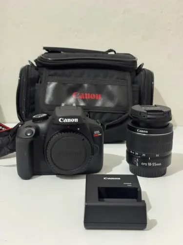 Canon T100