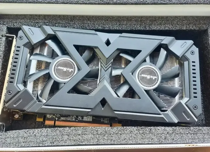 RX 580 8GB JieShuo e troco por celular