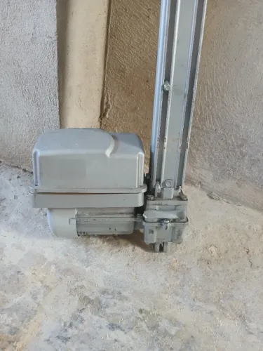 Motor de portão automático