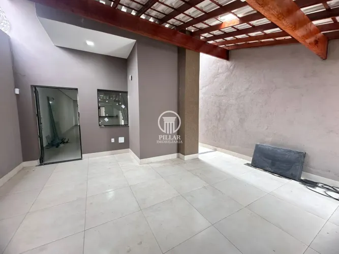 CASA Á VENDA NO PROLONGAMENTO TODOS OS SANTOS - MONTES CLAROS MG