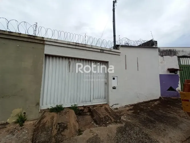 Casa para alugar, 2 quartos, Jardim Patrícia - Uberlândia/MG - Rotina Imobiliária