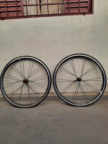 Rodas VZAN Futura (Speed, Road, Estrada)