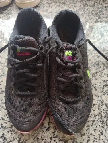 Tênis Nike (so envio)
