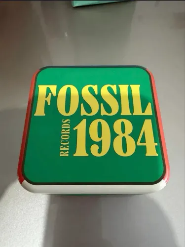 Relógio Fóssil! Novo na caixa. EUA.