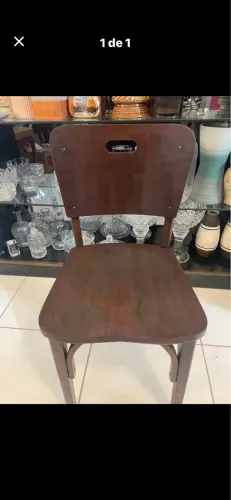 Cadeira escolar vintage