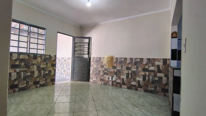 Casa para Alugar - Residencial Água Nova - Valinhos/SP.