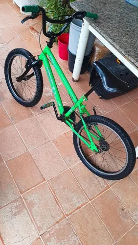 Vendo bicicleta aro 20 R$380