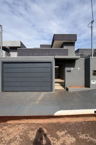 Casa com 3 quartos à Venda, Vila Morumbi - Campo Grande
