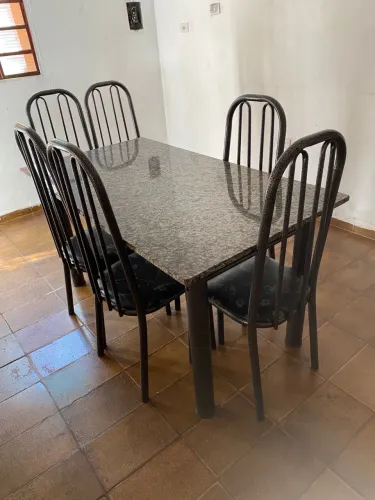 Mesa de mármore 6 lugares