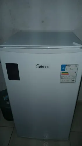 Frigobar midea