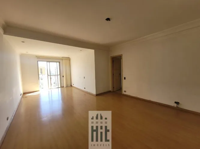 Apartamento à venda em Moema, São Paulo-SP: 3 quartos, 1 suíte, 2 salas, 3 banheiros, 2 va