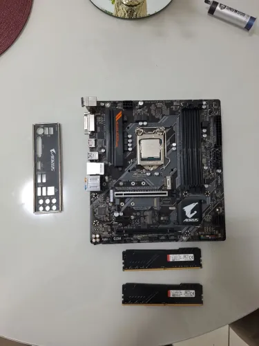 Kit I5 9600KF, B360M AORUS GAMING 3, 16GB DDR4