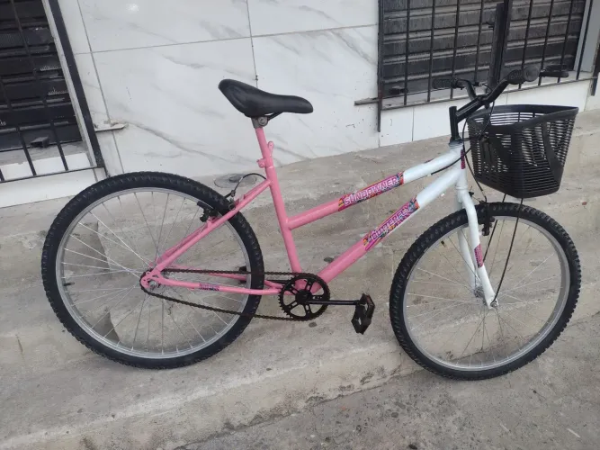 Aro 26 toda revisada prontas pra rodar normal chama