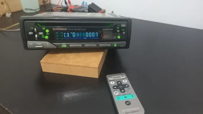 CD Player Pioneer DEH-535 (similar a 536 546) com saída para sub todo original