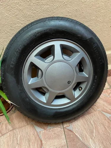 Rodas Fiat aro 13 originais Uno 1.6 R MPI