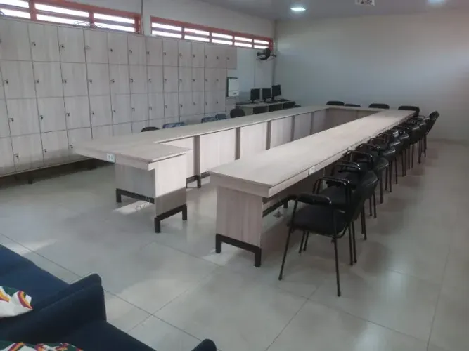 A Movelaria contrata marceneiro com experiencia periodo integral para trabalhar em Ceiland