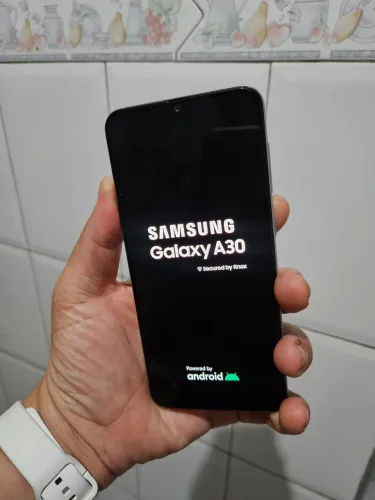 Galaxy A30 