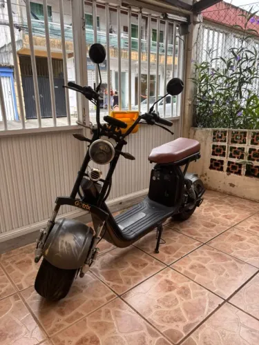 Scooter Elétrica X11 Plus 2000W 20Ah