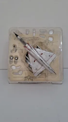 * MT Lacrado (Novo) Dassault Mirage III E Brasil Jatos (Aviões) de Combate