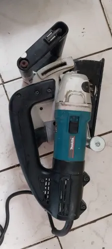 Makitta SG1250