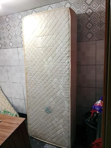 Cama box solteiro com colchão 