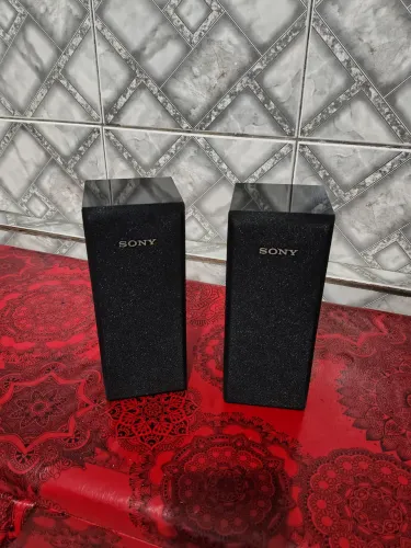 Caixinhas Sony 100 watts 8 ohms.