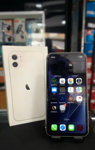 IPHONE 11 64 GB