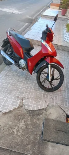 Biz 125 R$ 11 mil