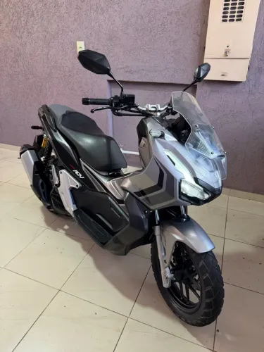 Honda ADV 150 2023