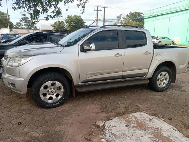Chevrolet S10 Pick-up LTZ 2.8 TDI 4X2 CD Dies.aut 2014