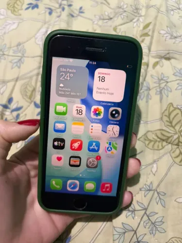 iPhone SE 64GB