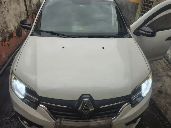 Renault Logan Life Flex 1.0 12V 4P Mec. 2021