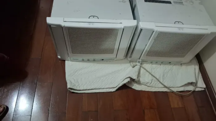 Ar-Condicionado de Janela Consul 7.500 BTUs 220V - Selo A Procel (Excelente Estado)