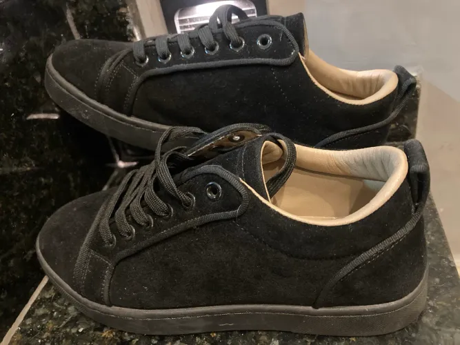 Tênis Christian Louboutin Tam. 38 ( excelente estado )