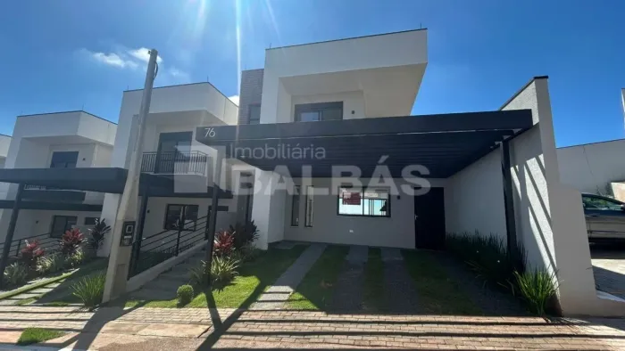 SOBRADO - CONDOMINIO FECHADO EM SANTA ISABEL / SP