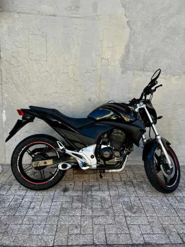 Honda CB 300R 2010