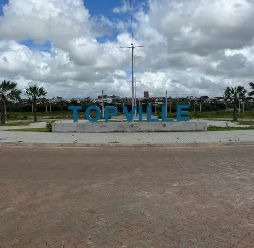 IMPERDÍVEL!!!! 2 LOTES NO TOPVILLE EUSEBIO 