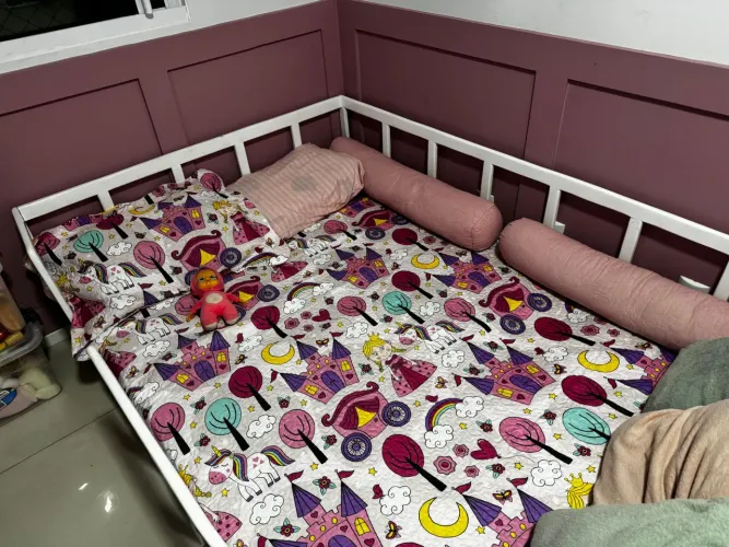 Cama de madeira