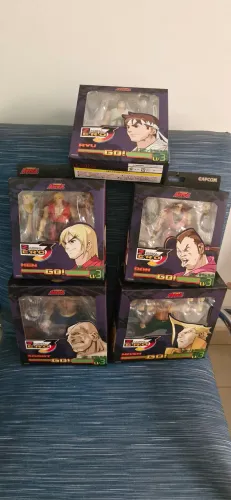 Lote Street Fighter Storm Arena ( coleção completa )