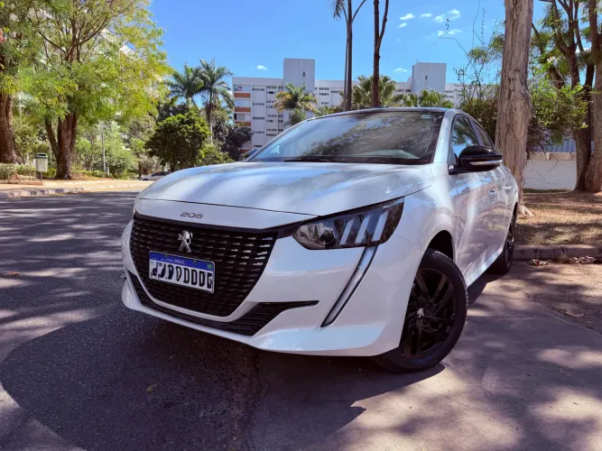 Peugeot 208 Style 1.0 Flex 6V 5P Mec. 2023