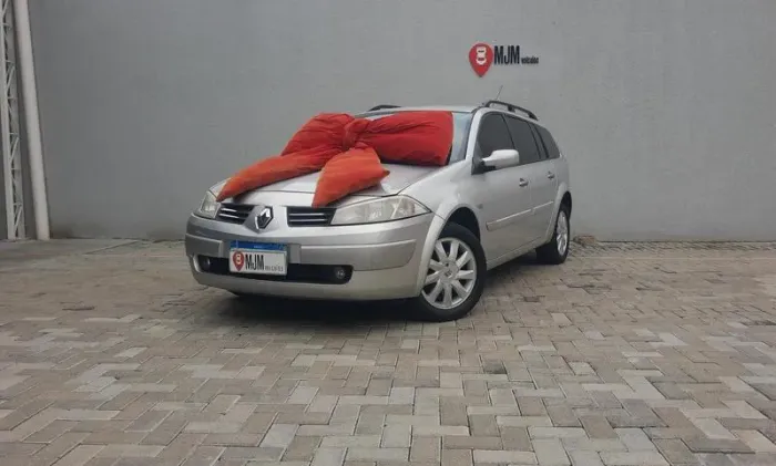 Renault Megane Grand Tour Dynam. Hi-flex 1.6 16V 2013