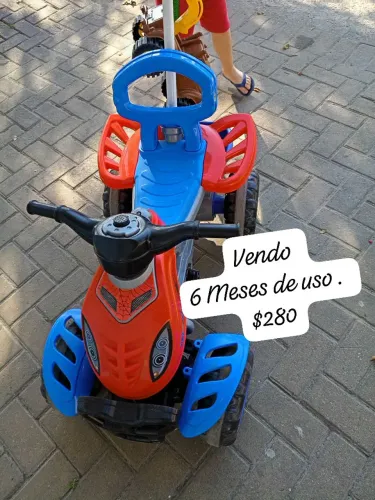 Carro de passeio homem aranha
