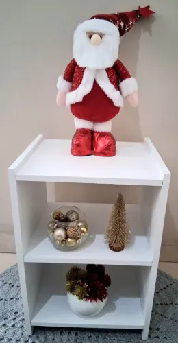 Mesa de cabeceira em MDF Novo 