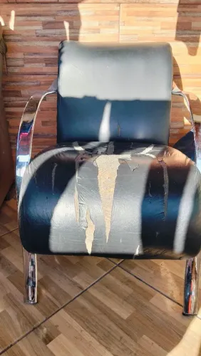 Vendo duas poltronas