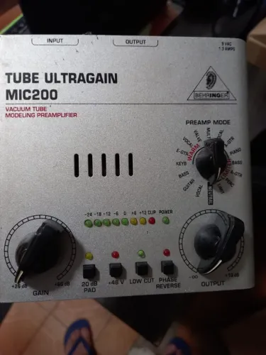 Pré amplificador Mic200 em bom estado