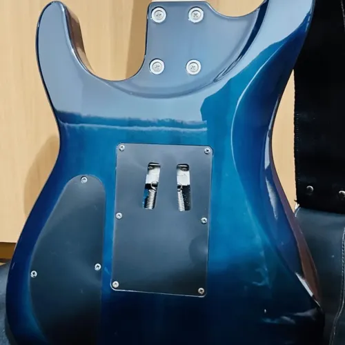 Guitarra Menphis Tagima